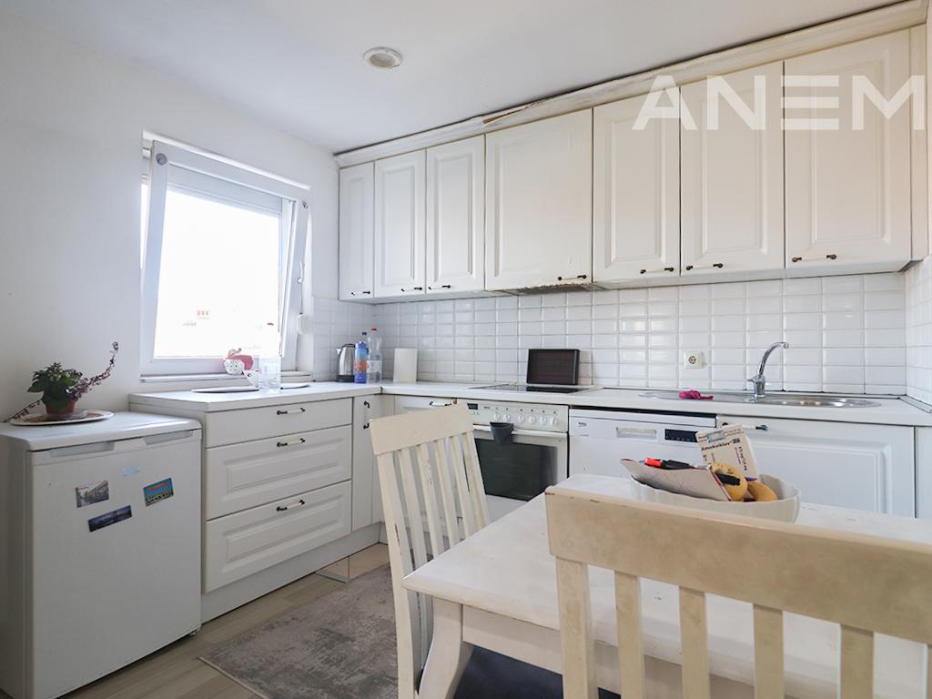 Banesë në shitje 79m² në Mahallën e Muhaxherëve