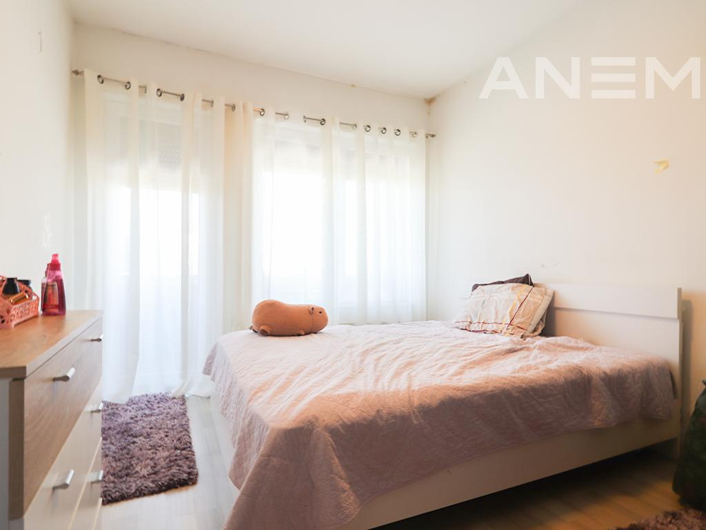 Banesë në shitje 79m² në Mahallën e Muhaxherëve