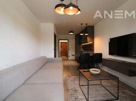 Banesë me qira me 1 dhomë gjumi në Arbëri