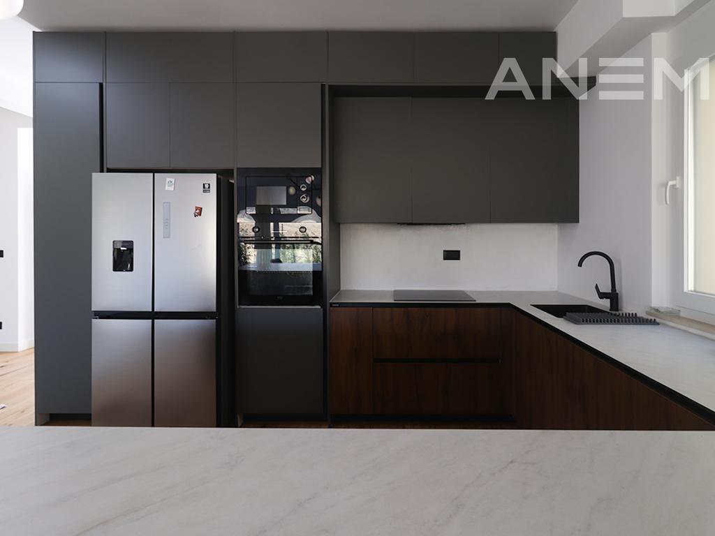 Shtëpi me qira me 5 dhoma gjumi në Marigona Hill