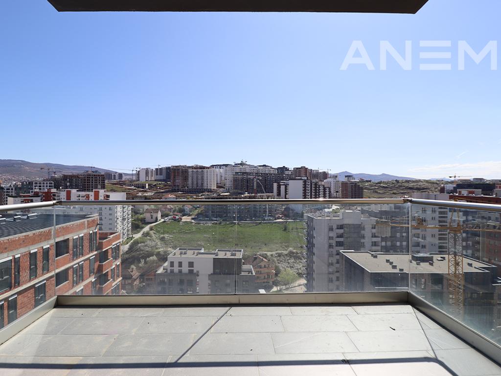 Banesë në shitje 198.1m² në Veternik