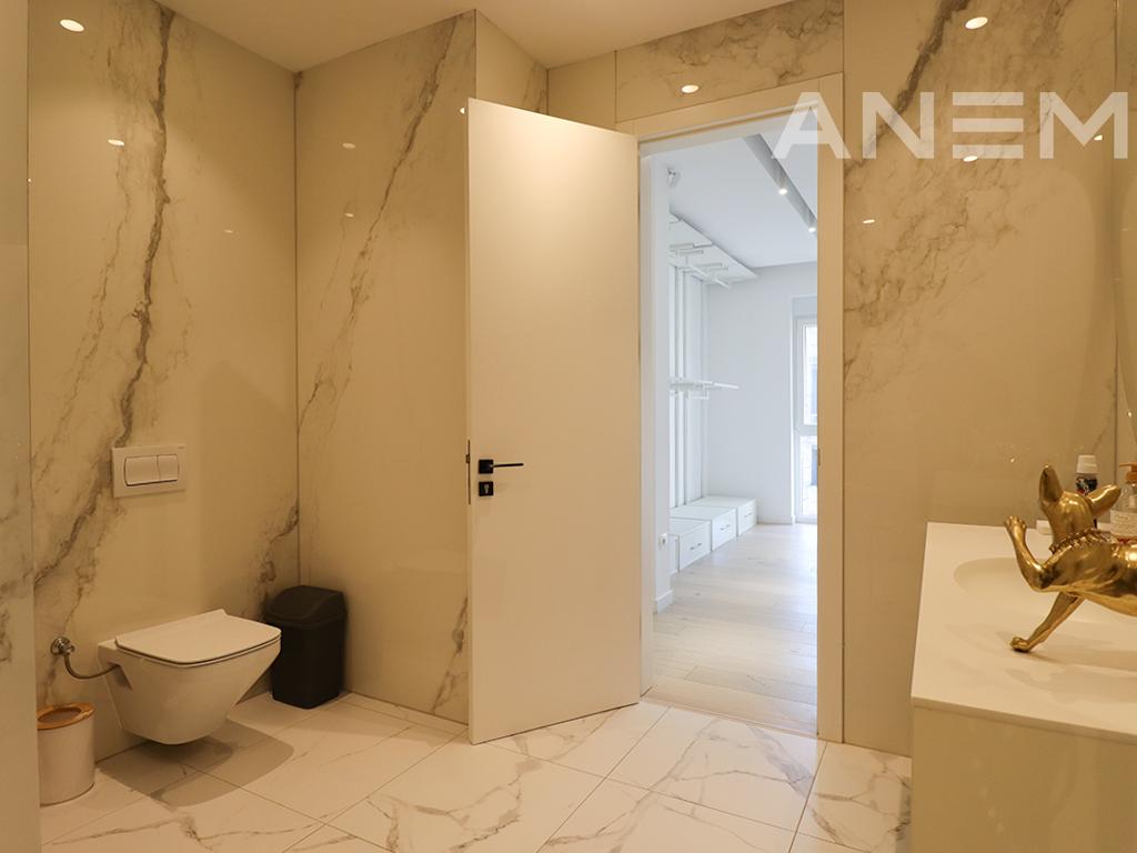 Banesë në shitje 198.1m² në Veternik