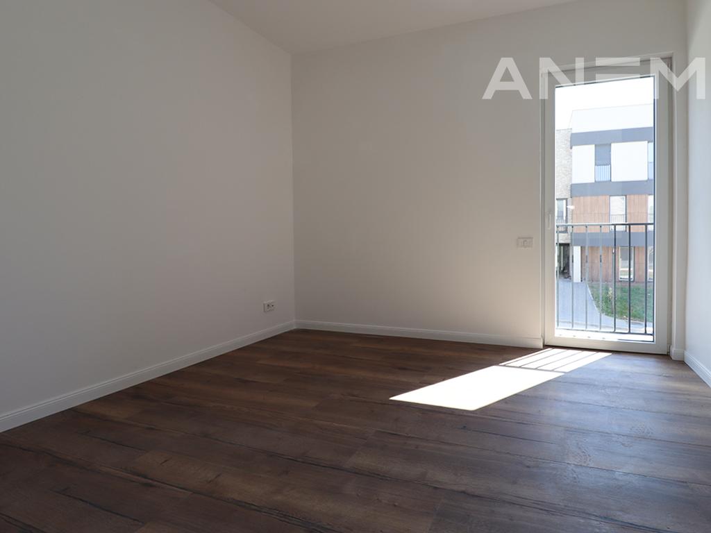 Banesë me qira me 3 dhoma gjumi në Veternik