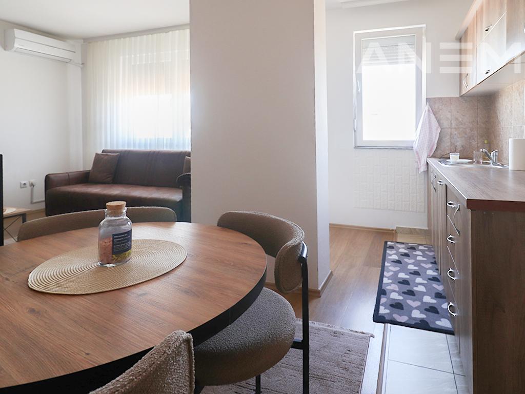 Banesë me qira me 2 dhoma gjumi në Tophane