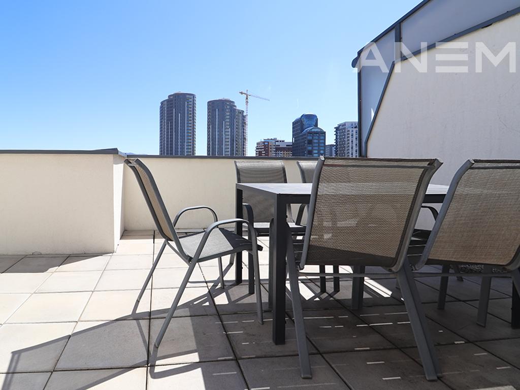 Penthouse me qira me 3 dhoma gjumi në Arbëri