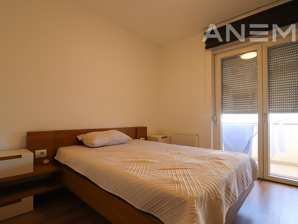 Penthouse me qira me 3 dhoma gjumi në Arbëri