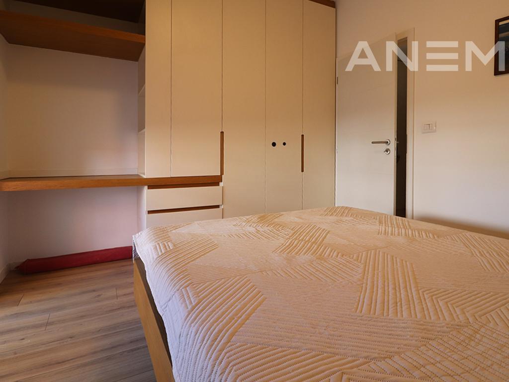 Penthouse me qira me 3 dhoma gjumi në Arbëri