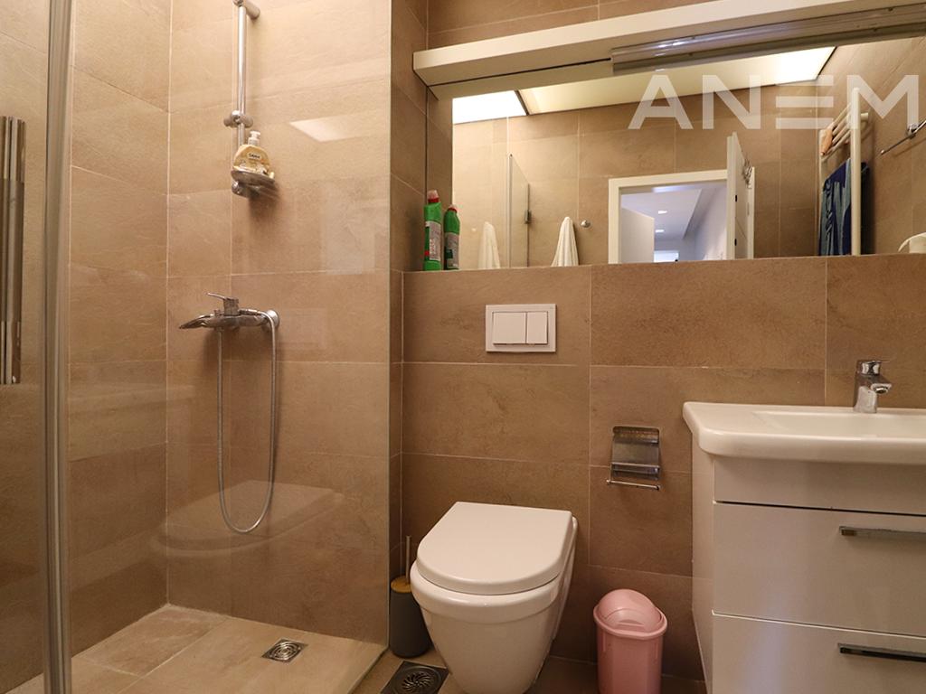 Penthouse me qira me 3 dhoma gjumi në Arbëri