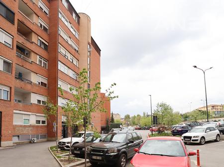 Banesë në shitje 65m² në Bregun e Diellit