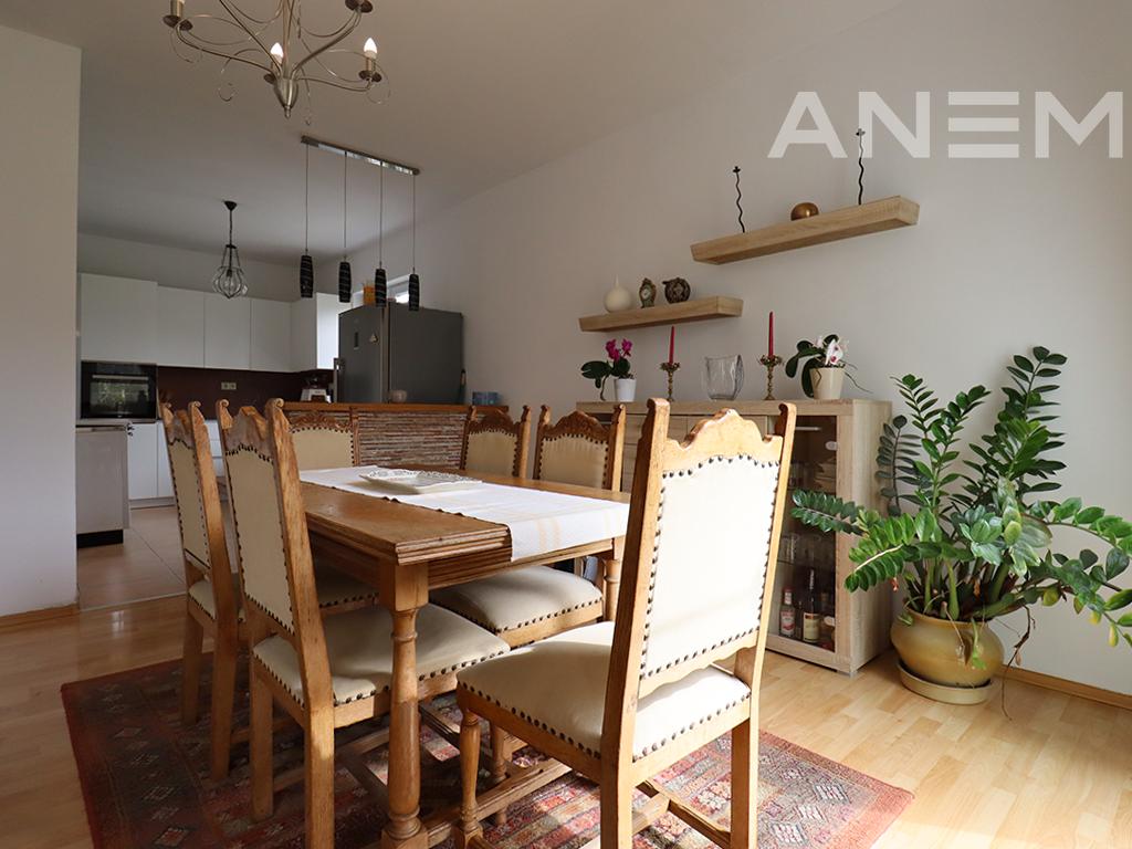 Shtëpi në shitje 179.71m² në Bërnicë të poshtme