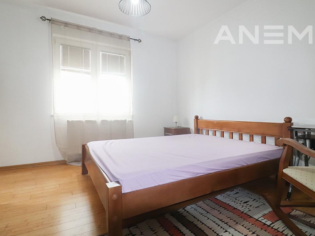 Banesë me qira me 2 dhoma gjumi në Arbëri