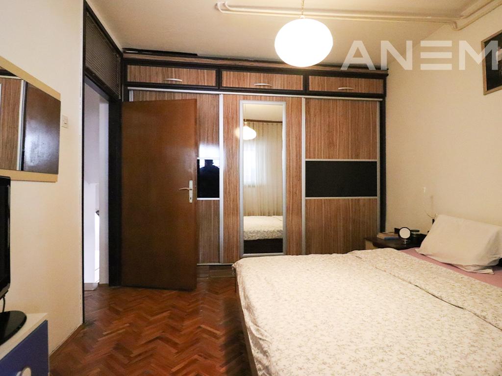 Banesë në shitje 88m² në Dardani