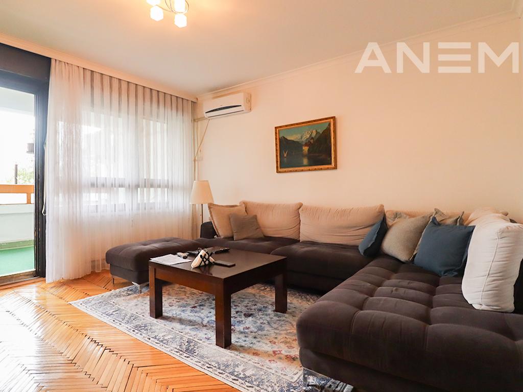 Banesë në shitje 88m² në Dardani