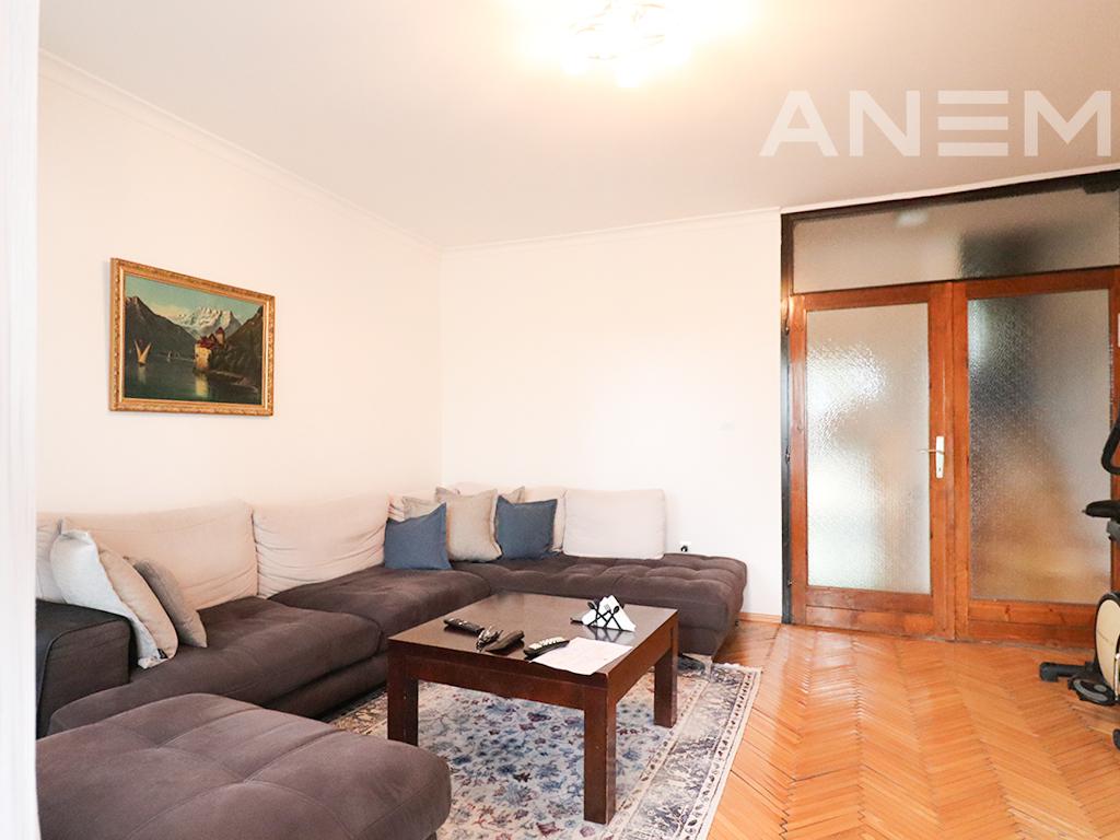 Banesë në shitje 88m² në Dardani