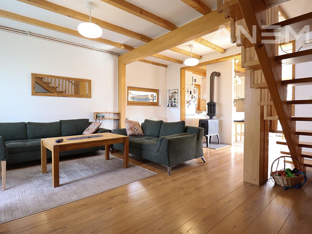 Shtëpi me qira me 2 dhoma gjumi në Matiqan