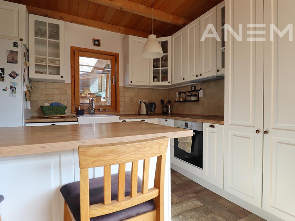 Shtëpi me qira me 2 dhoma gjumi në Matiqan