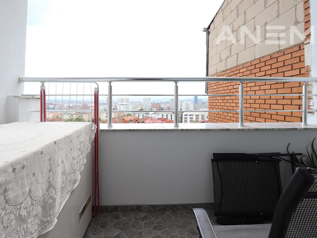 Banesë në shitje 65m² në Bregun e Diellit