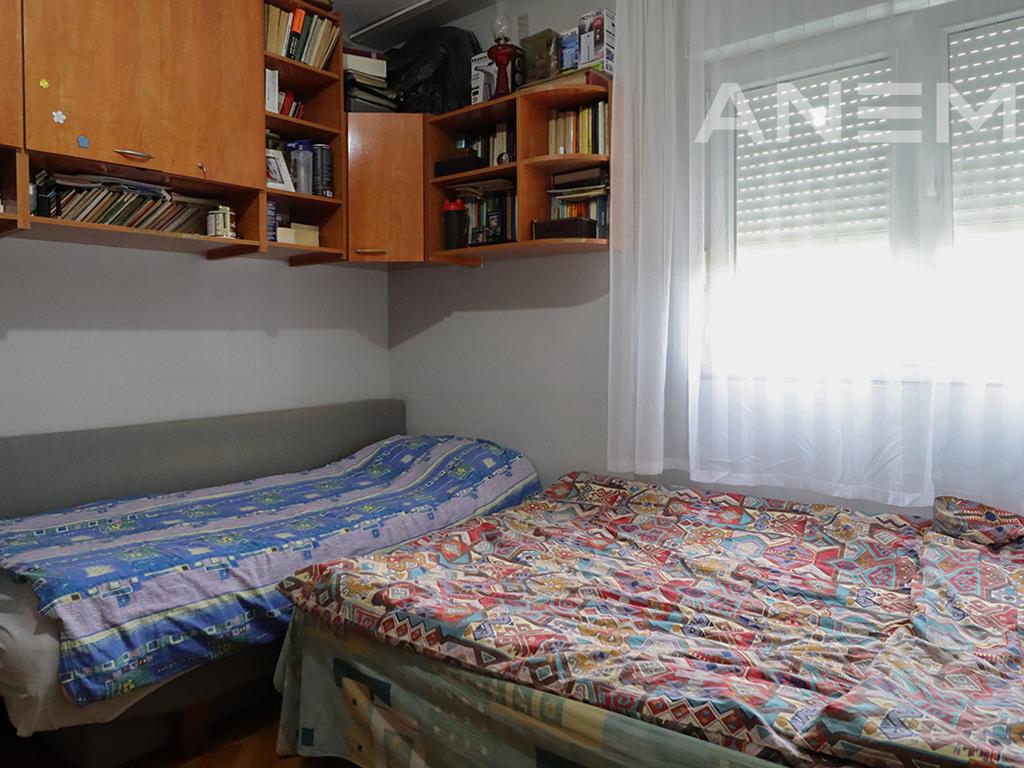 Banesë në shitje 85m² në Dardani