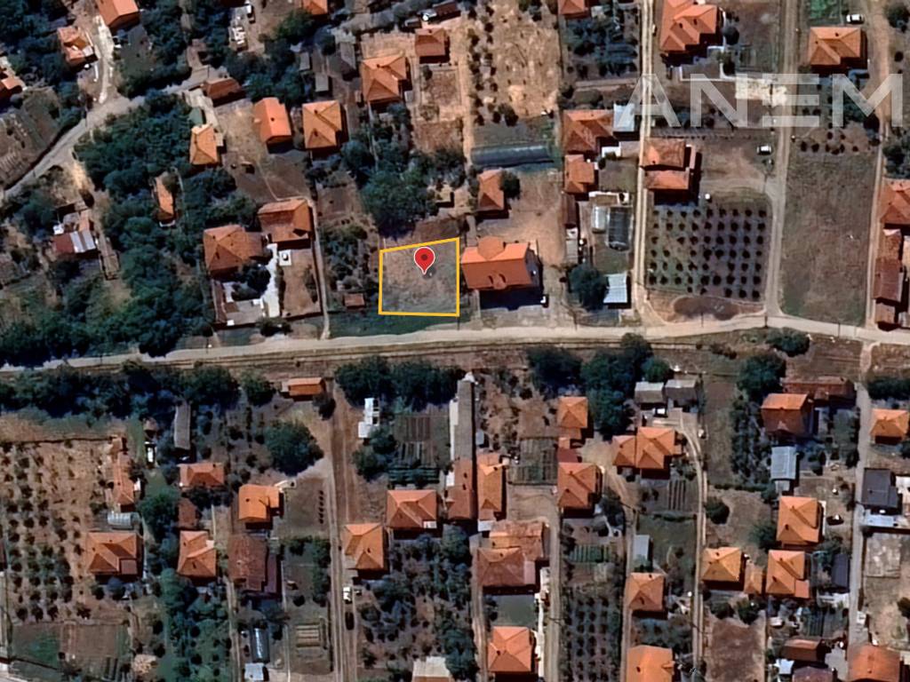 Tokë në shitje 4.55 ari në Graçanicë