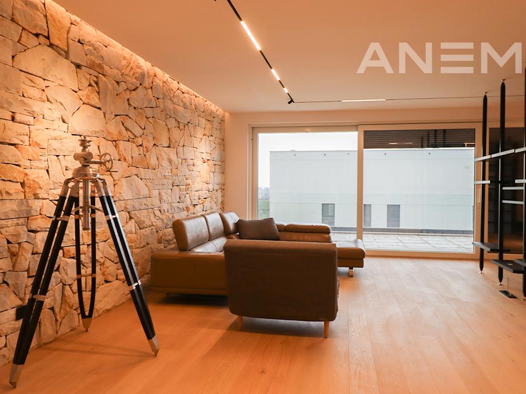 Terracier me qira me 3 dhoma gjumi në Marigona Hill