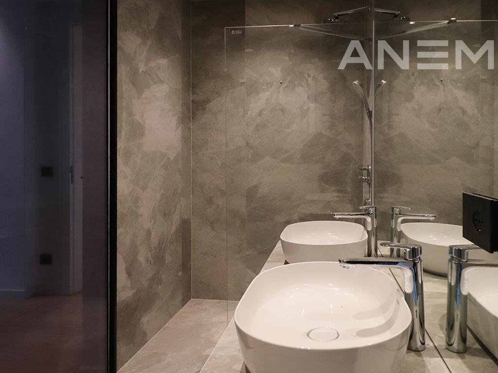 Terracier me qira me 3 dhoma gjumi në Marigona Hill