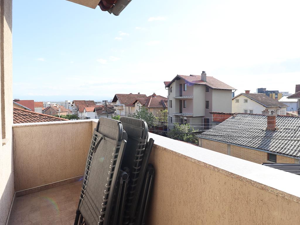 Shtëpi me qira me 3 dhoma gjumi në Arbëri