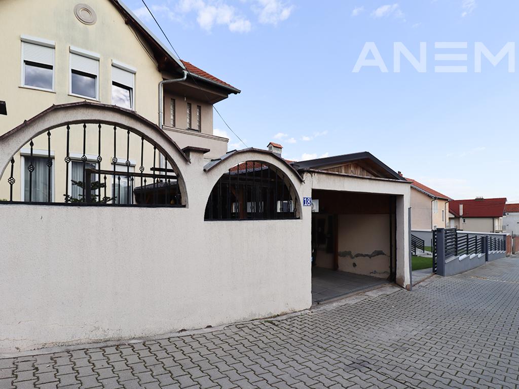 Shtëpi me qira me 3 dhoma gjumi në Arbëri