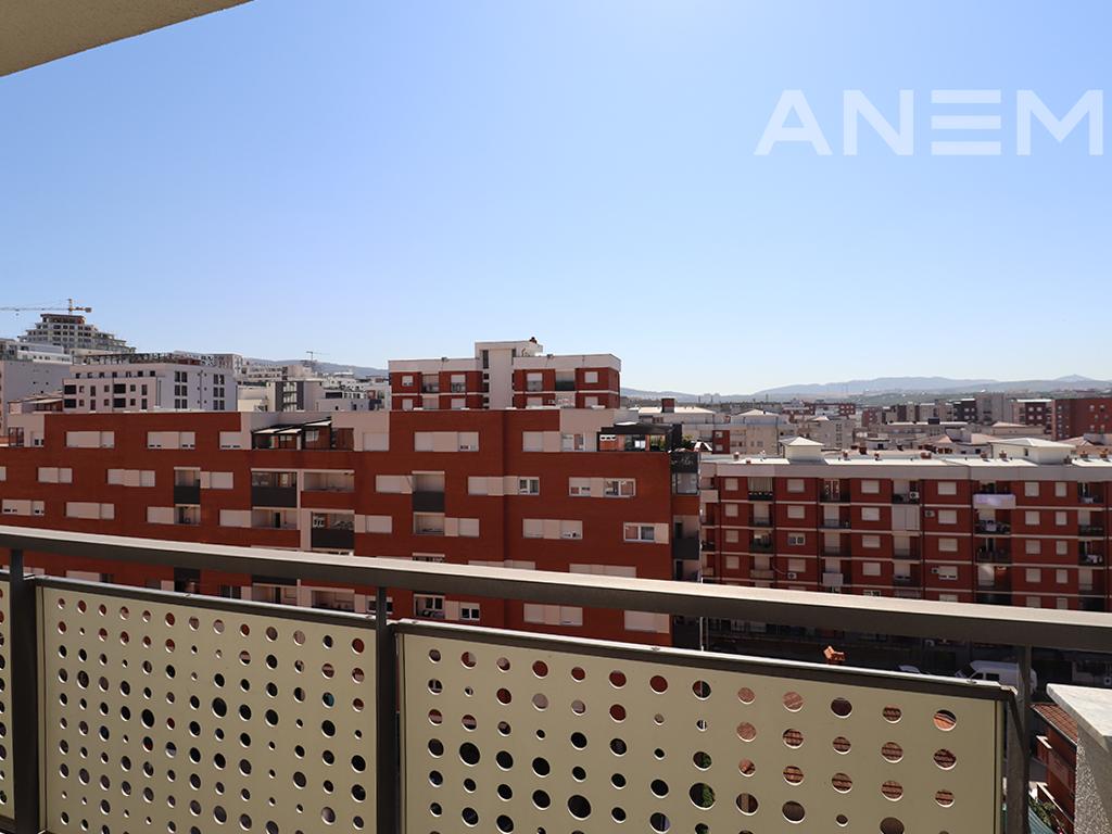 Banesë në shitje 79m² në lagjen Mati 1