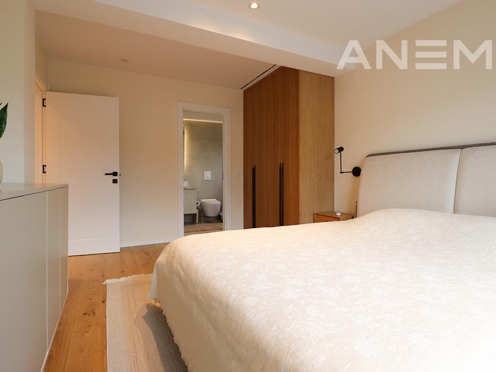 Penthouse me qira me 3 dhoma gjumi në Matiqan