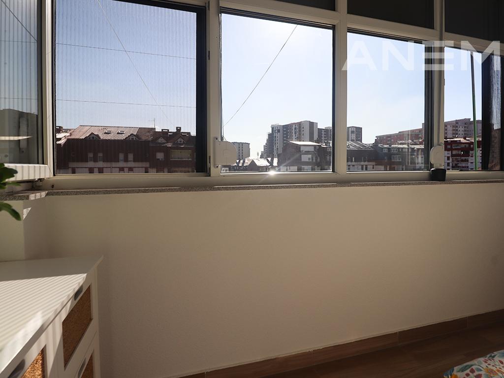 Banesë në shitje 41m² në Bregun e Diellit