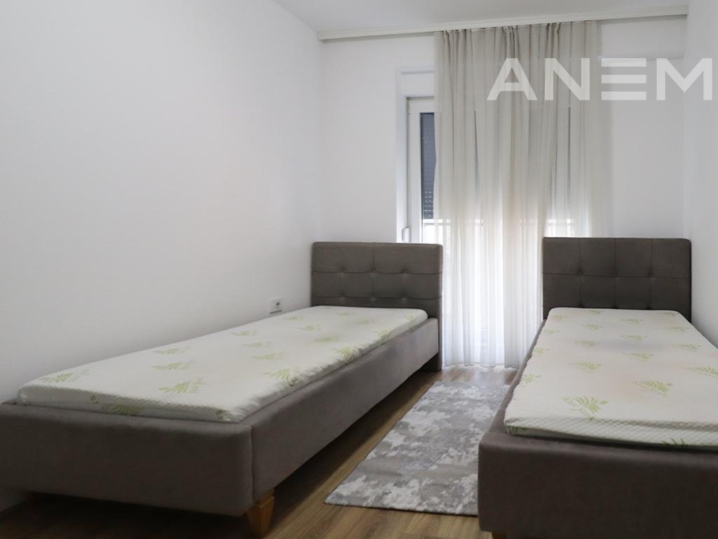 Banesë me qira me 2 dhoma gjumi në Muharrem Fejza