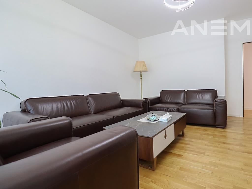 Banesë në shitje 92m² në Arbëri