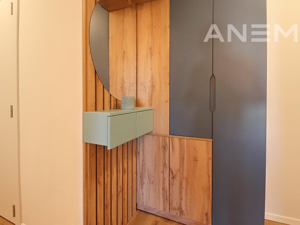 Banesë në shitje 87.7m²+17m² tarracë në Veternik