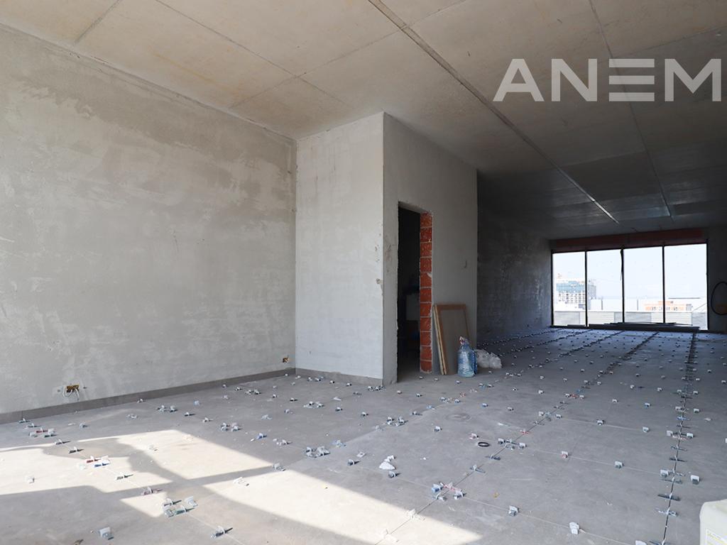 Lokal me qira me 1 hapësirë pune në Veternik