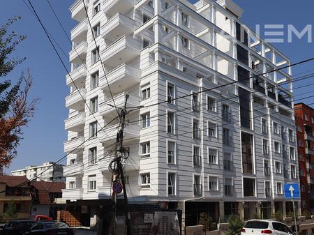 Lokal në shitje 28m² në lagjen Mati 1