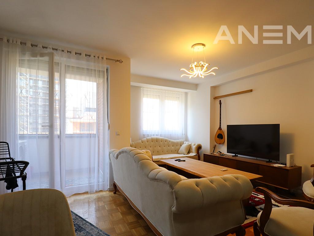 Banese në shitje 80m² në Mati 1