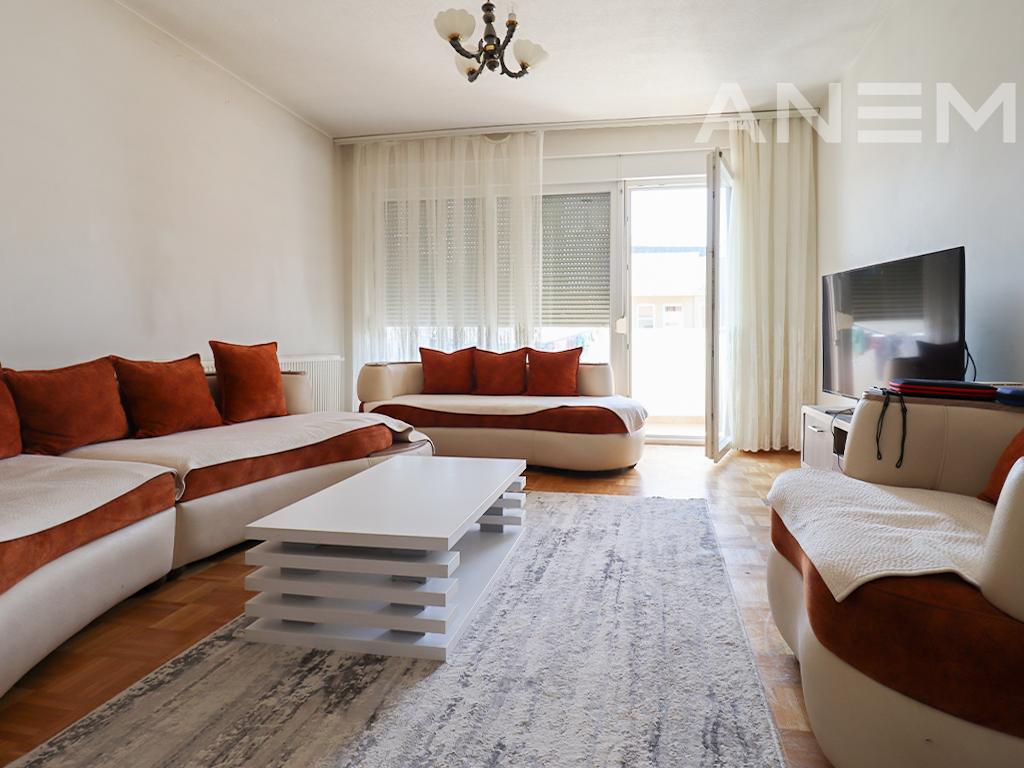 Banesë në shitje 64.7m² te Mati 1