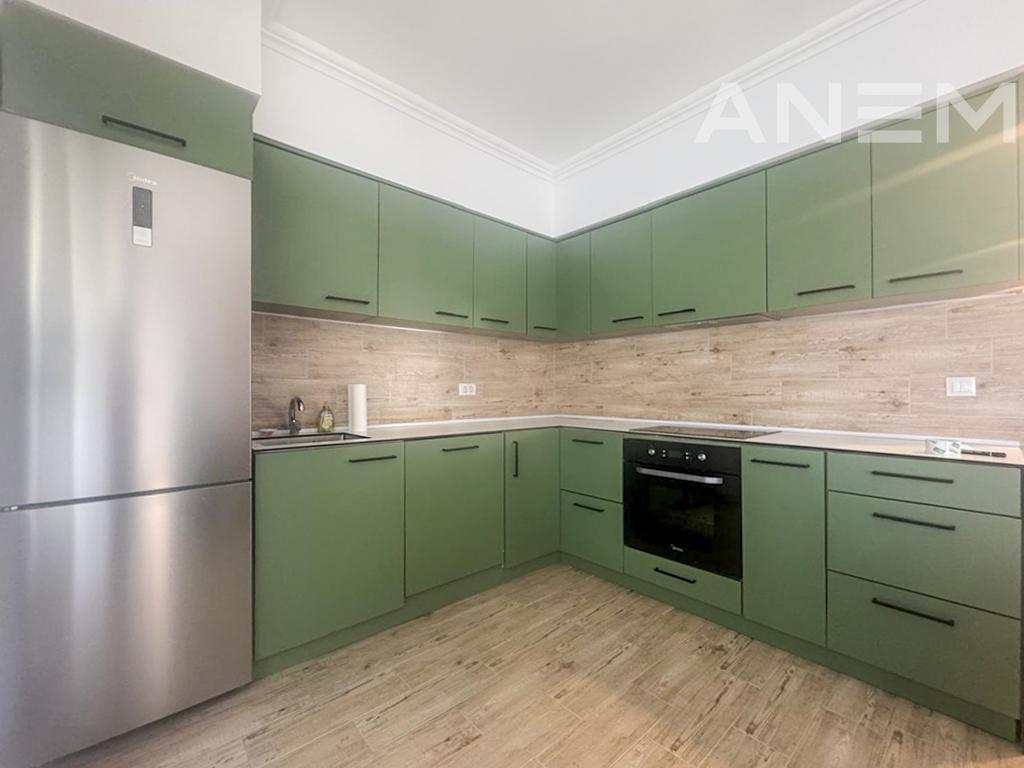 Shtëpi me qira 137m² në Marigona Residence