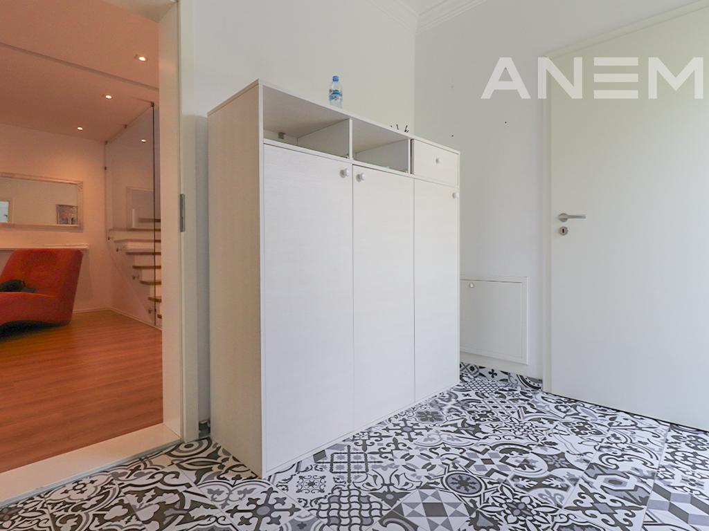 Shtëpi me qira 174m² në Marigona Residence
