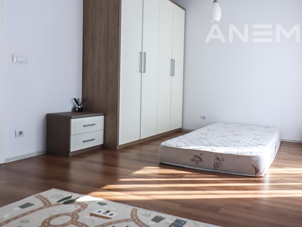 Shtëpi me qira 174m² në Marigona Residence