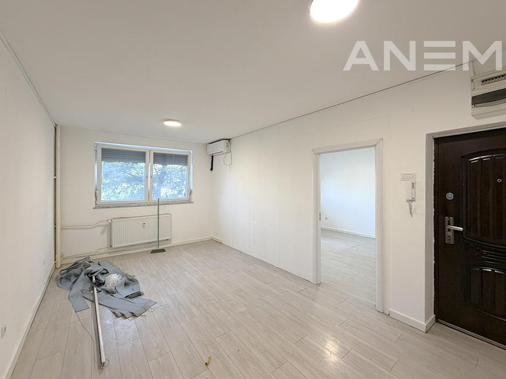 Zyre me qira me 3 hapësira pune në lagjen Ulpiana