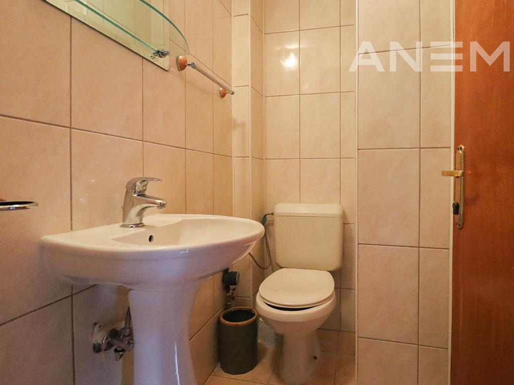 Banesë me qira me 3 dhoma gjumi në Ulpianë