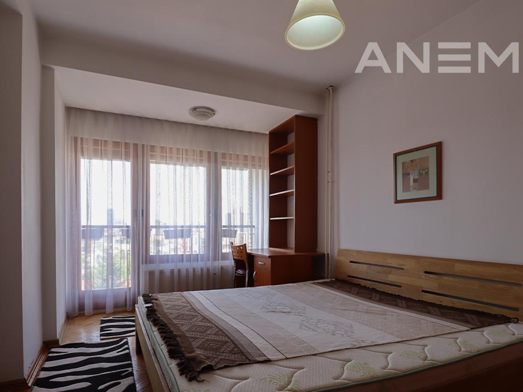 Banesë me qira me 3 dhoma gjumi në Ulpianë