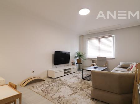 Banesë në shitje 56m² në Bregun e Diellit