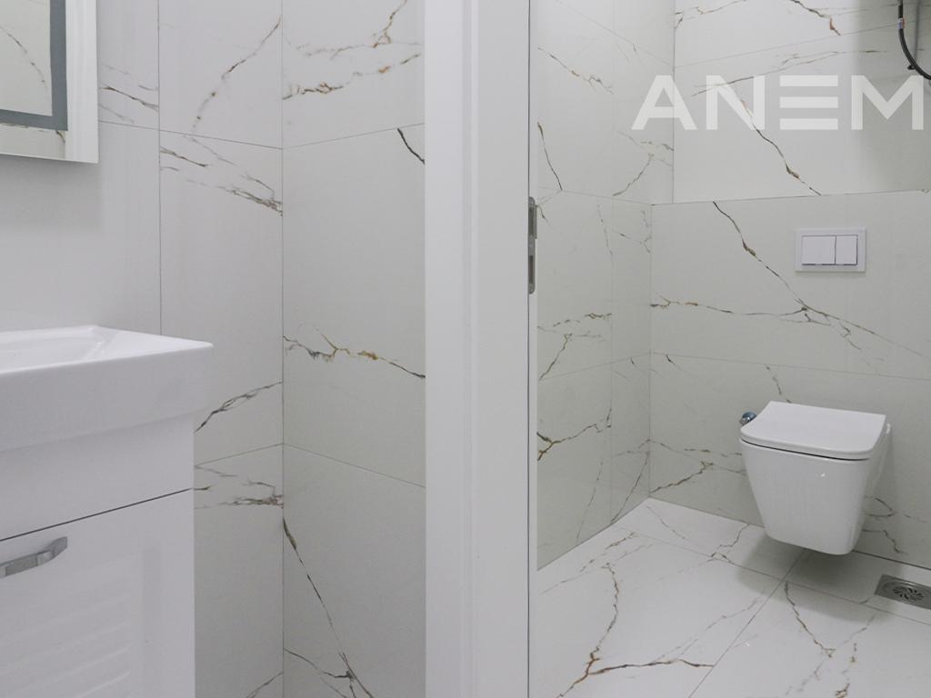 Lokal me qira 160m² në Rrugën B