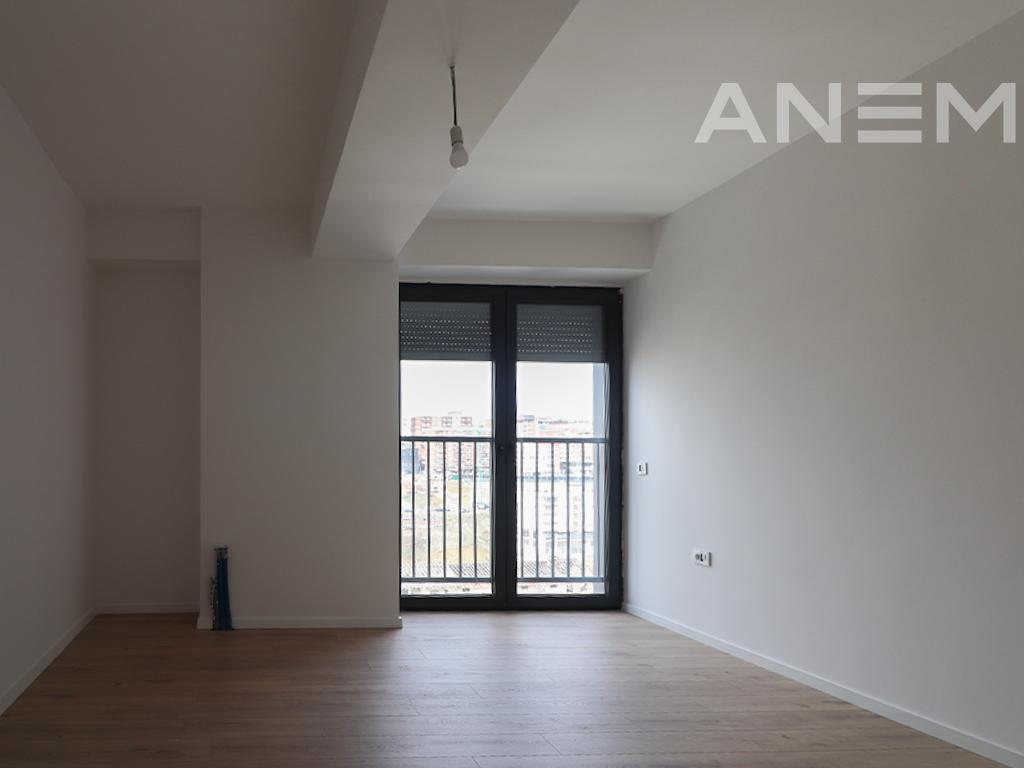 Duplex me qira me 3 dhoma gjumi në Lakrishtë