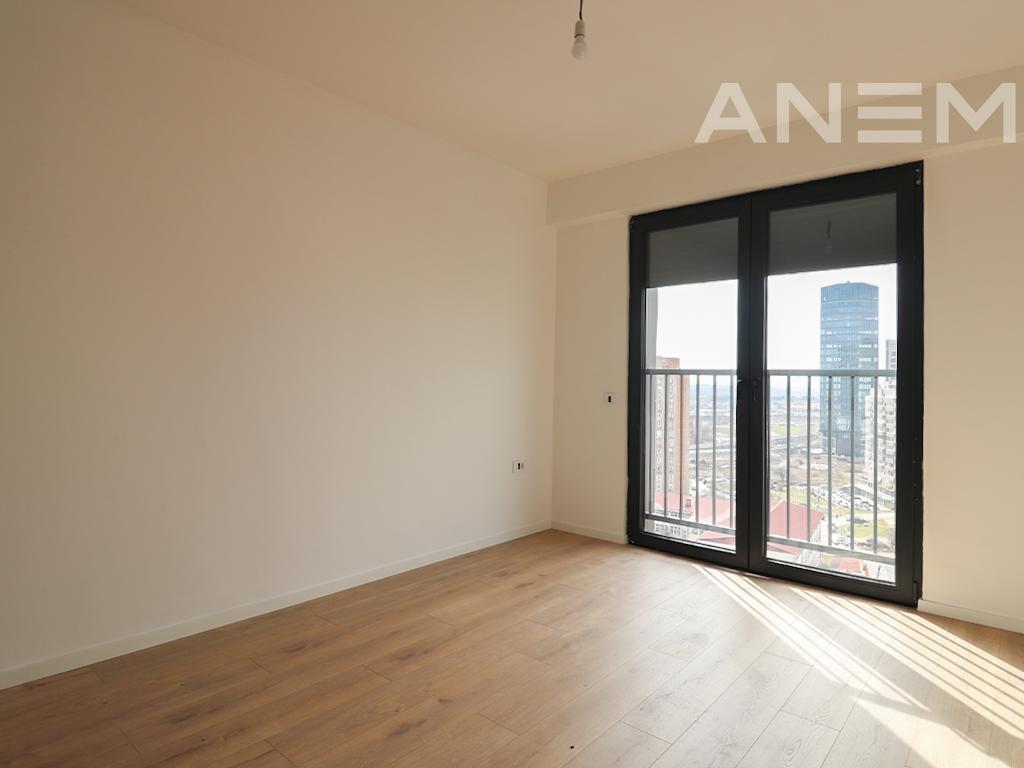 Duplex me qira me 3 dhoma gjumi në Lakrishtë