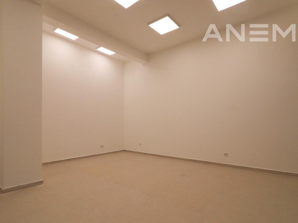 Lokal me qira me 1 hapësirë pune te Mahalla e Muhaxherëve