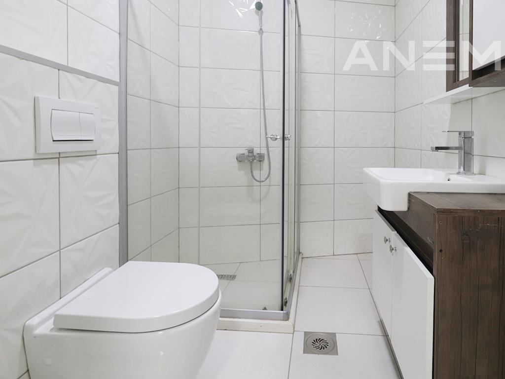 Zyre me qira me 3 hapësira pune te Qafa