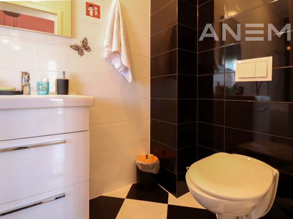 Shtëpi në shitje 174m² në lagjen Marigona Residence